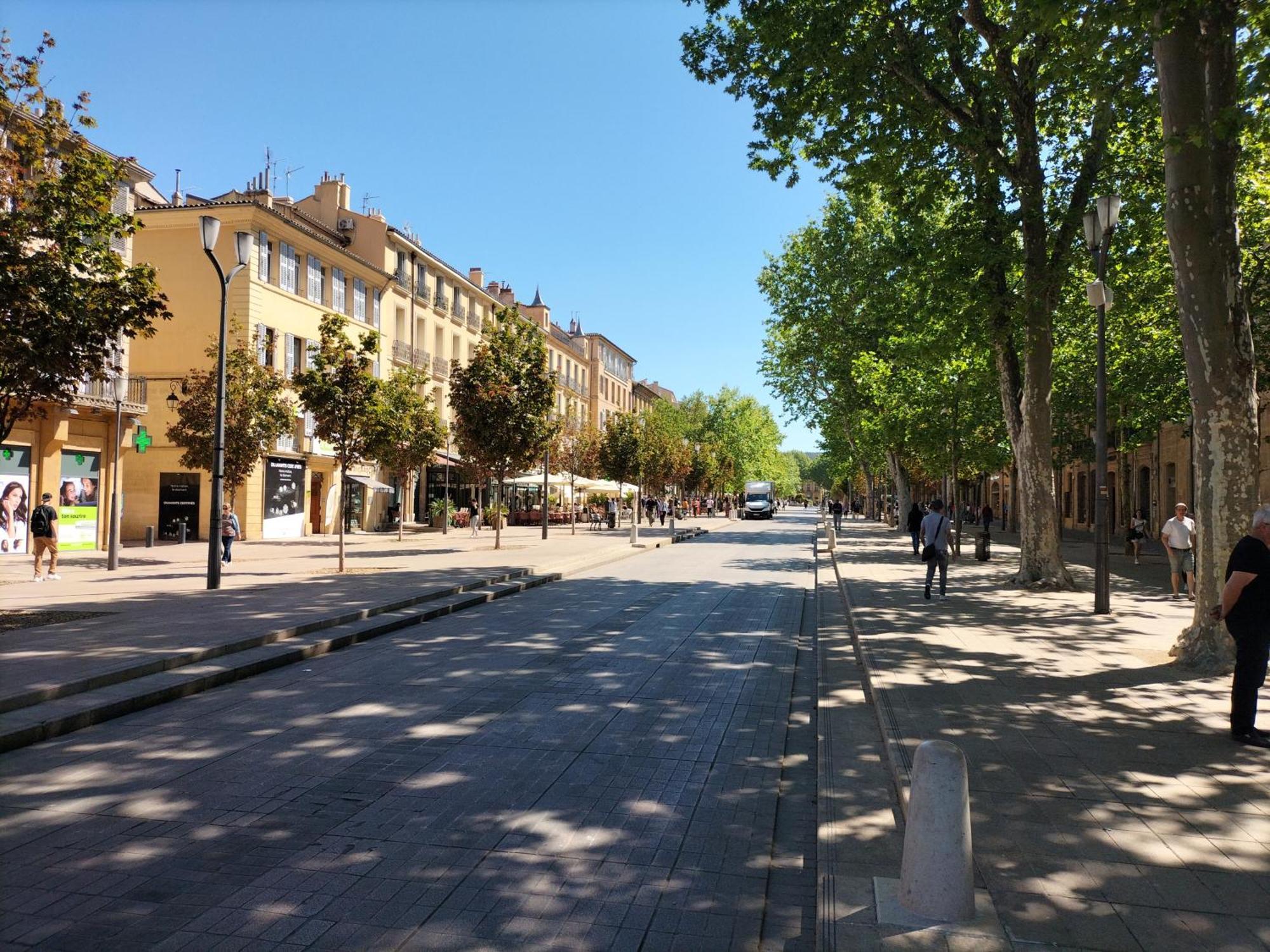 Le Matheron Apartment Aix-en-Provence Bagian luar foto