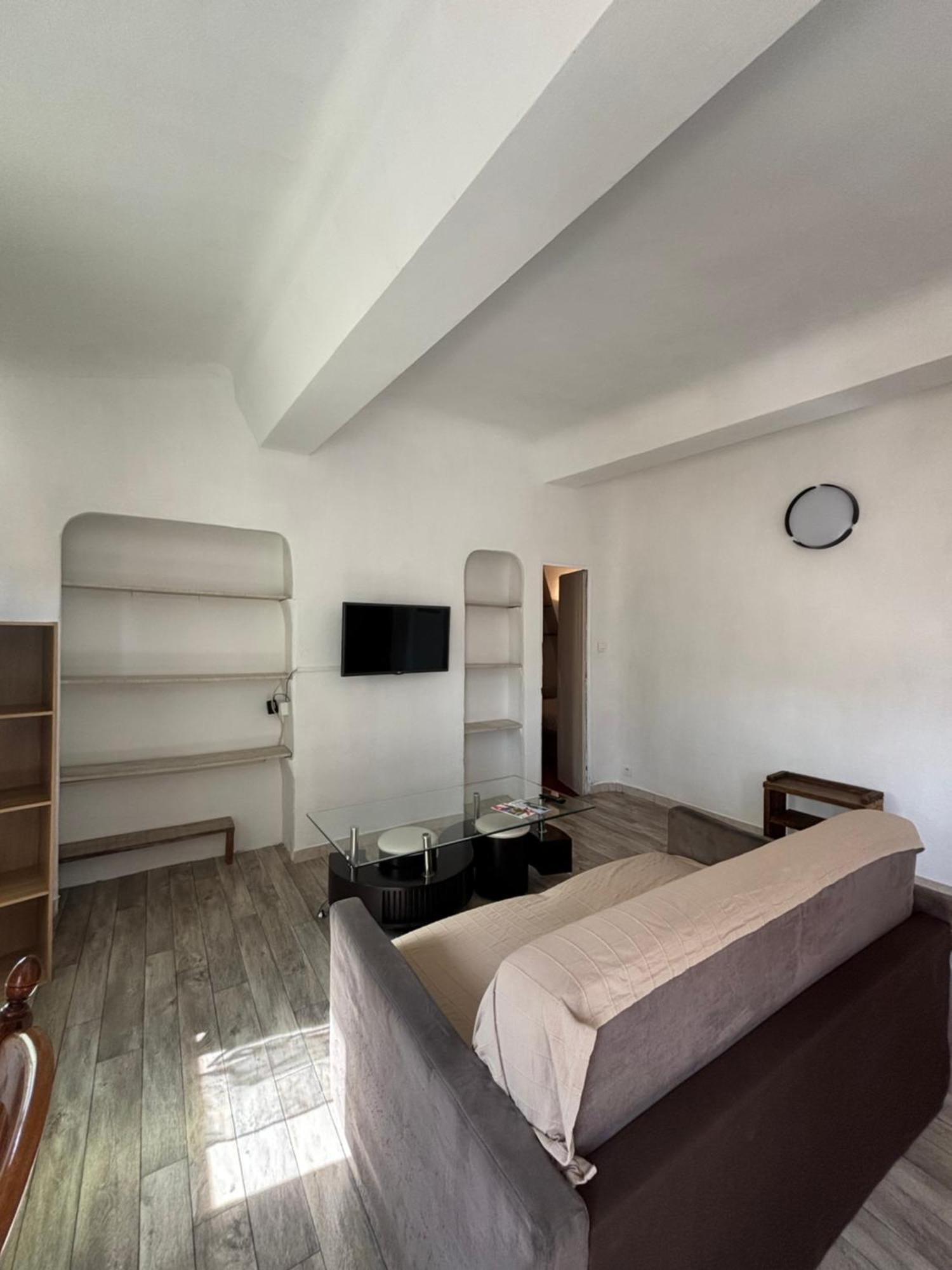 Le Matheron Apartment Aix-en-Provence Bagian luar foto