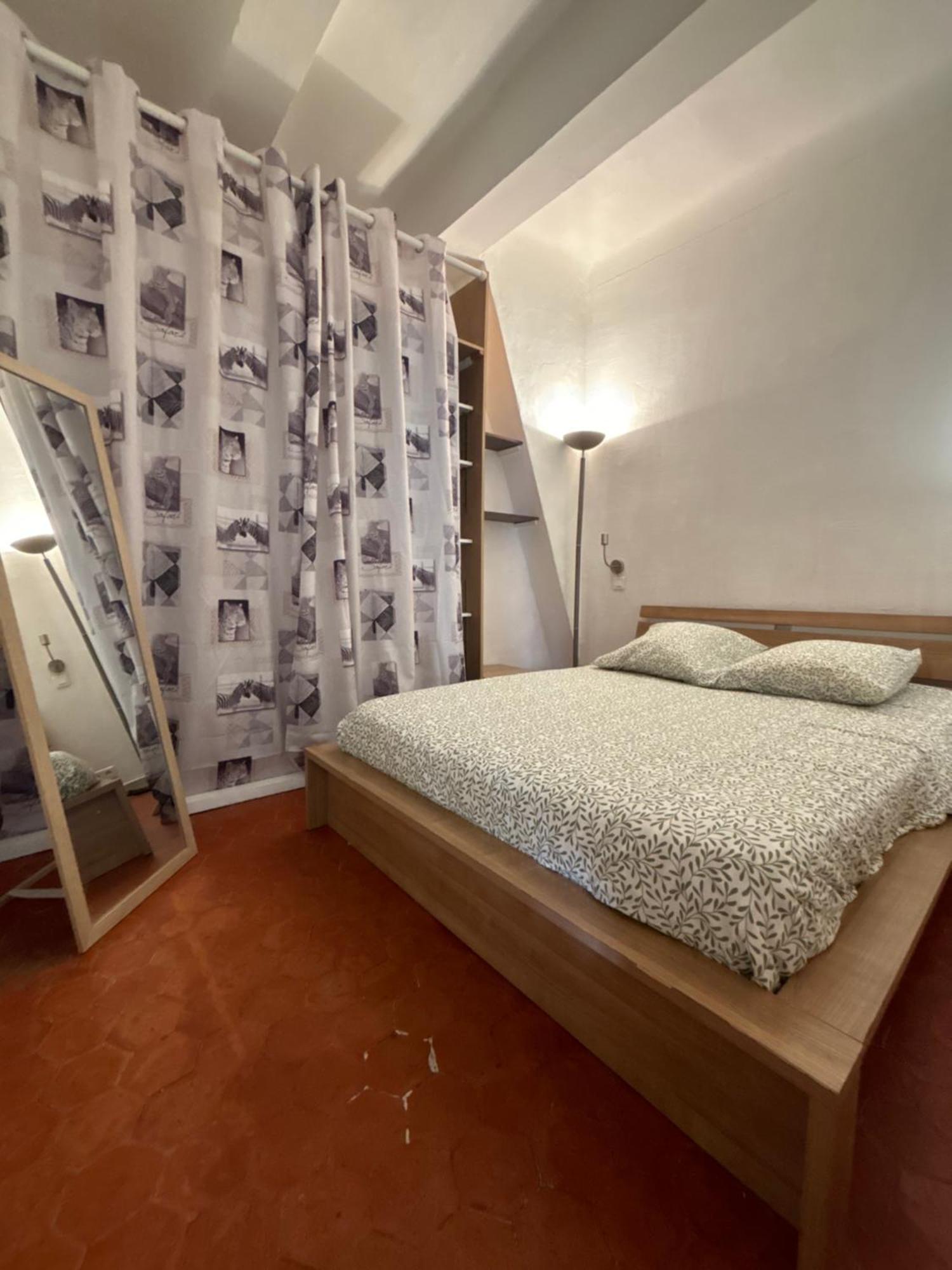 Le Matheron Apartment Aix-en-Provence Bagian luar foto